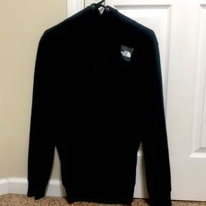 Black north face hoodie